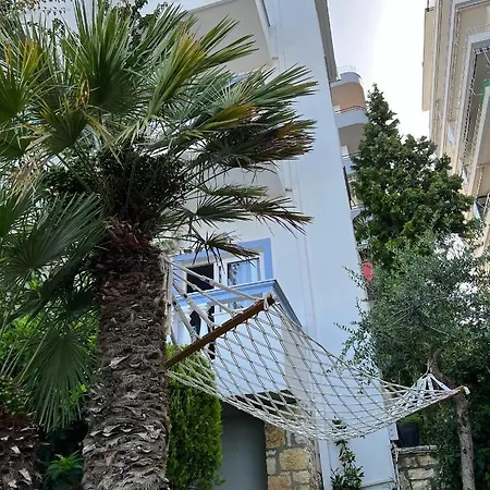 Erdano Hotel