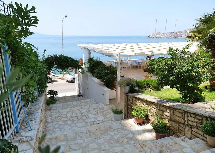 Erdano 酒店 Sarandë