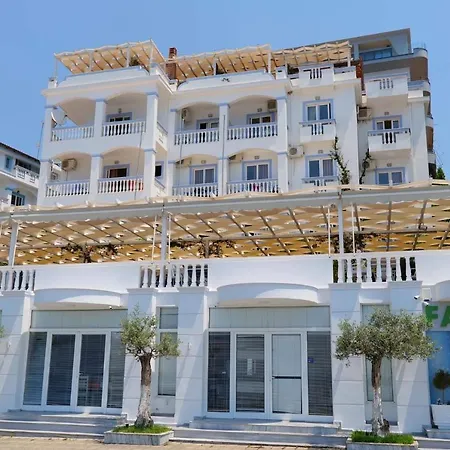Erdano Hotel Sarandë